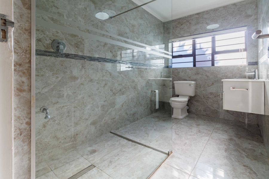 To Let 2 Bedroom Property for Rent in Plattekloof 2 Western Cape